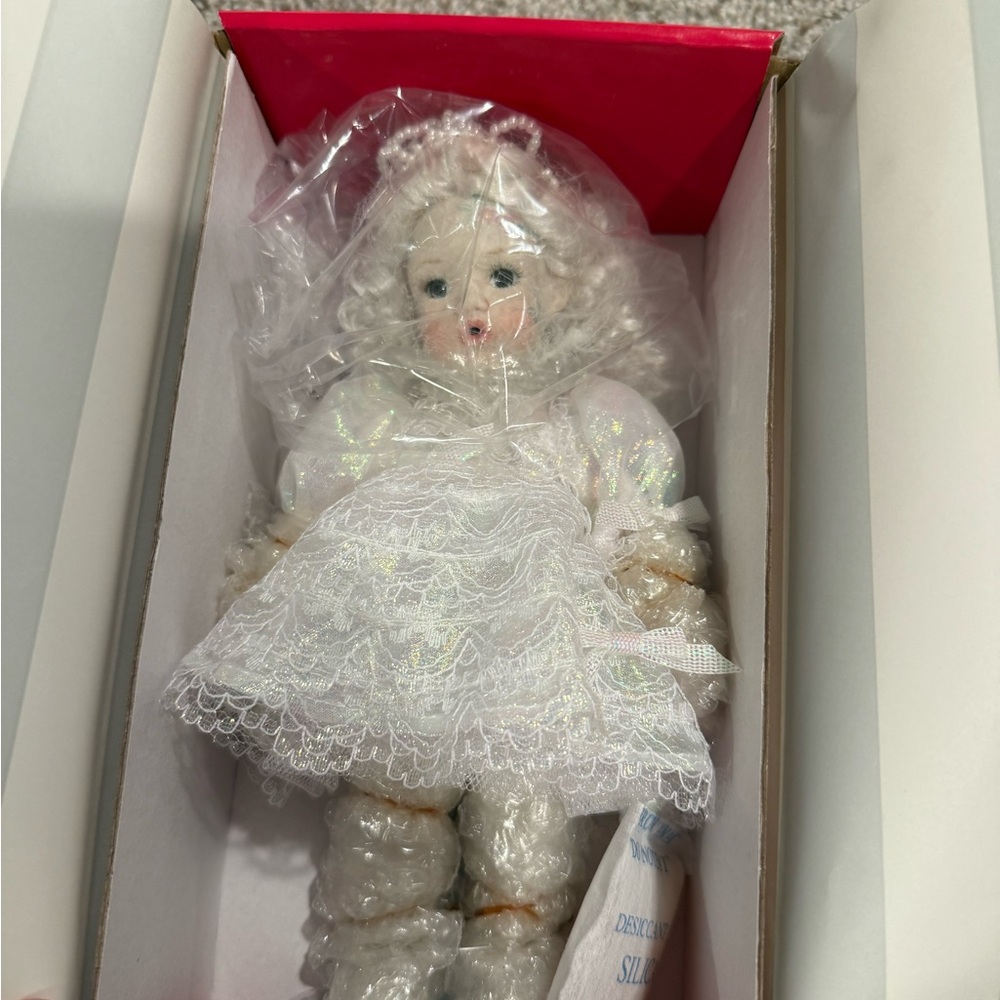 Marie Osmond Blanca Fairy‎ tot -NWT